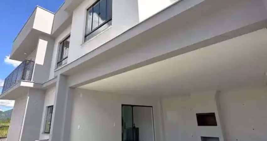 Geminado de esquina | três rios do norte | 3 quartos (1 suíte) | 144m²