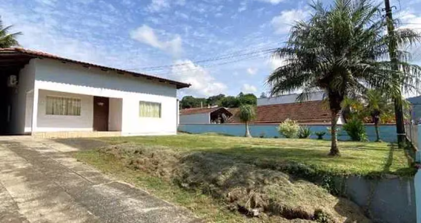 Casa | tifa martins (lot. ana paula ii) | 4 quartos (1 suíte) | 150m²