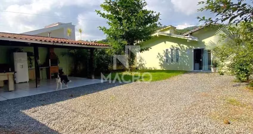 Casa com 2 quartos à venda no Nereu Ramos, Jaraguá do Sul 