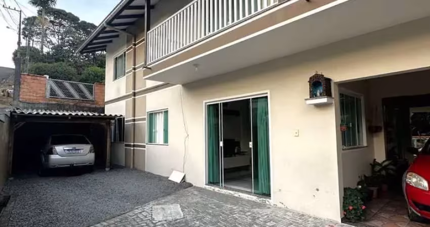 Casa sobrado | barra do rio cerro | 6 quartos (2 suítes) | 248m²