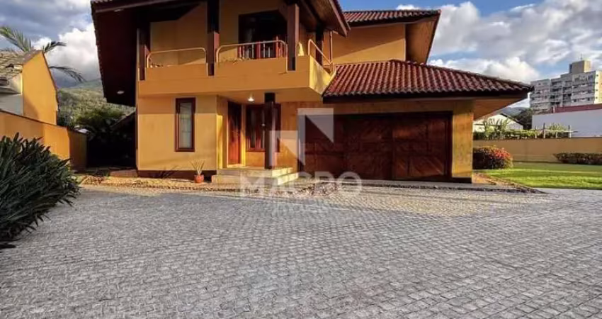 Casa com 5 quartos à venda no Centro, Jaraguá do Sul 
