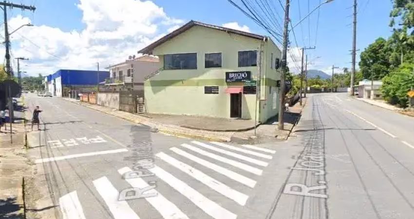 Casa comercial/residencial | são luís | 4 quartos + sala comercial | 240m²