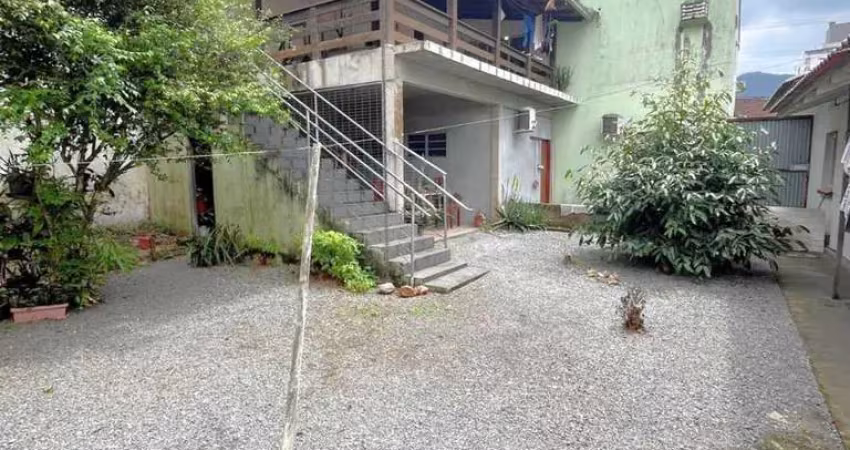 Imóvel comercial/residencial | 244m² área construída | terreno com 344m²