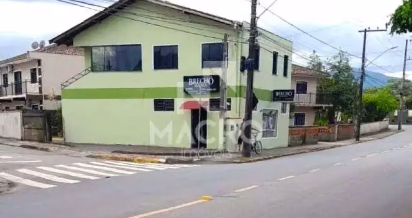 Casa comercial/residencial | são luís | 4 quartos + sala comercial | 240m²