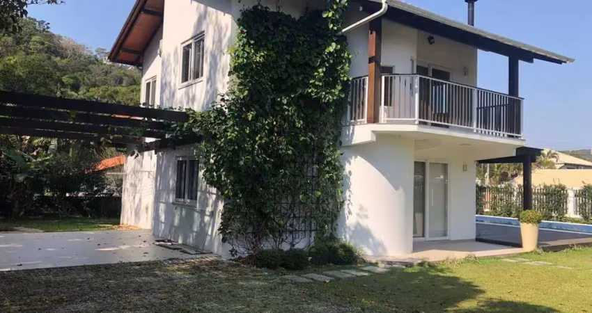 Casa com 4 quartos à venda no José Amândio, Bombinhas 