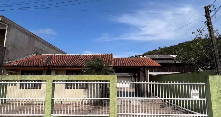 Casa com 2 quartos à venda na Rua Vereador Manoel José dos Santos, José Amândio, Bombinhas