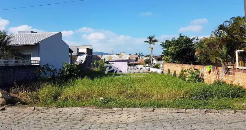 Terreno à venda na Rua Lirio do Vale, Morrinhos, Bombinhas