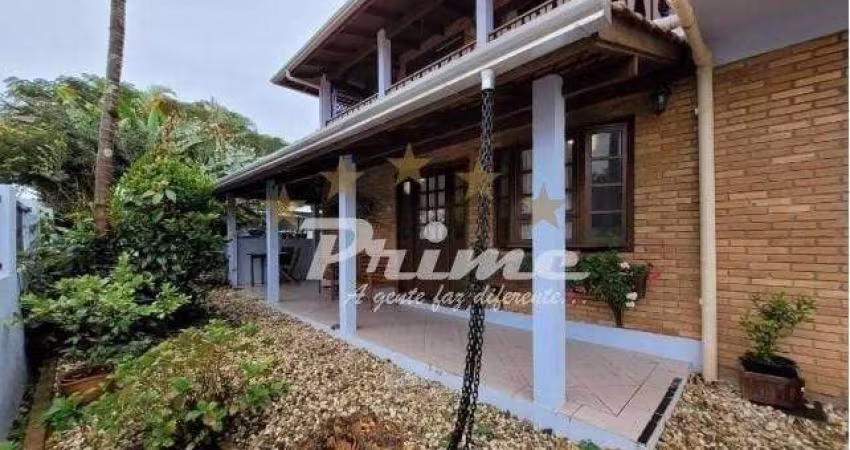 Casa com 5 Quartos à Venda - Bombinhas/SC