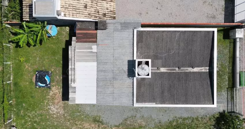 Casa com 2 quartos à venda em Bombas, Bombinhas 