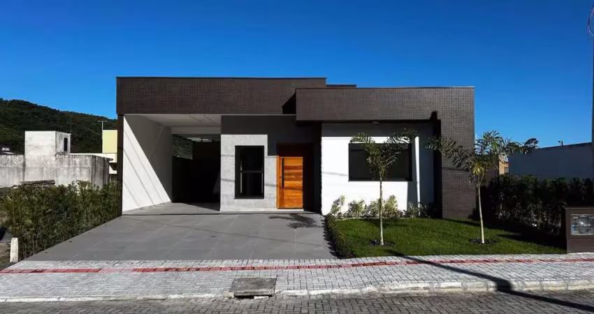 Casa de 3 quartos à venda no bairro sertãozinho - bombinhas/sc