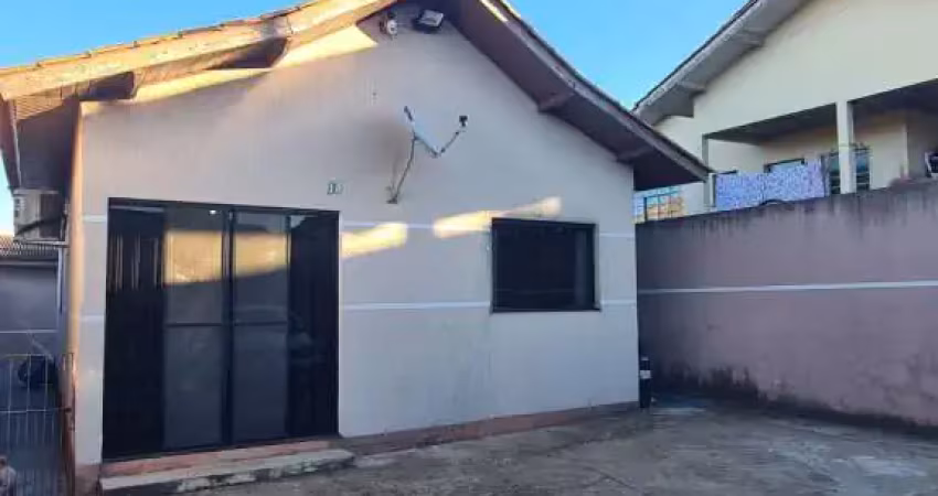 Casa com 3 quartos à venda na Rua Bicudo, 18, Colônia Dona LuÍza, Ponta Grossa