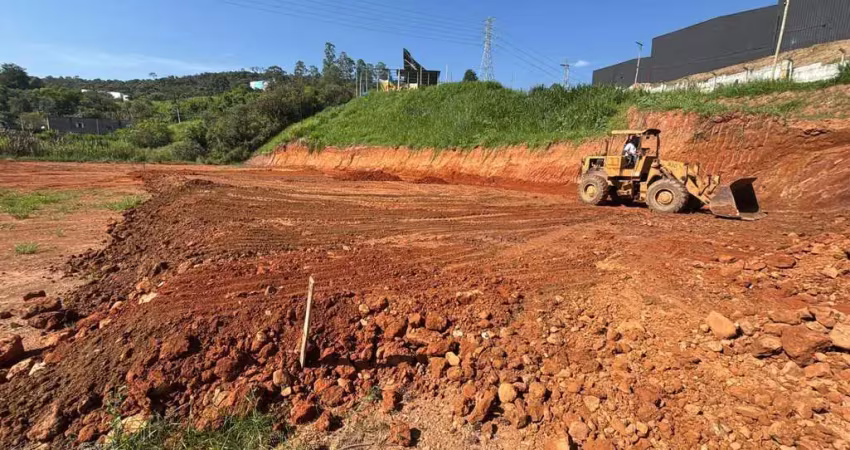 Oportunidade de locação - esquina fabril industrial em santana de parnaíba