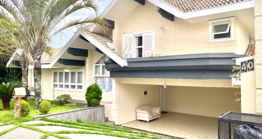 Casa em condomínio