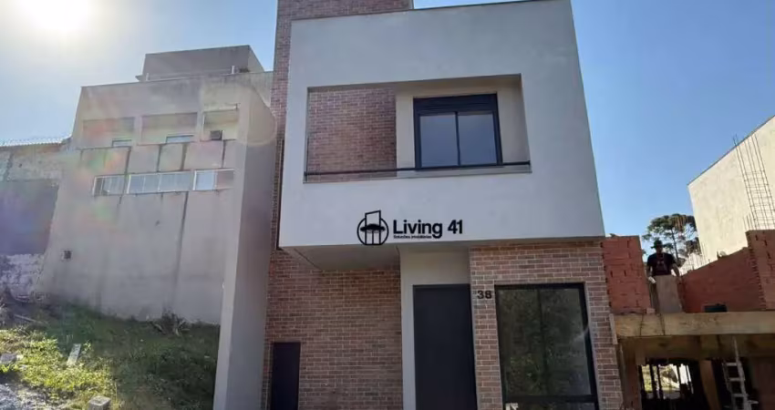 Casa com 2 quartos à venda na Rua Walace Landal, 220, Santa Cândida, Curitiba