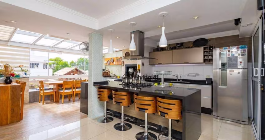 Casa com 3 dormitórios à venda, 323 m² por R$ 1.290.000,00 - Bacacheri - Curitiba/PR