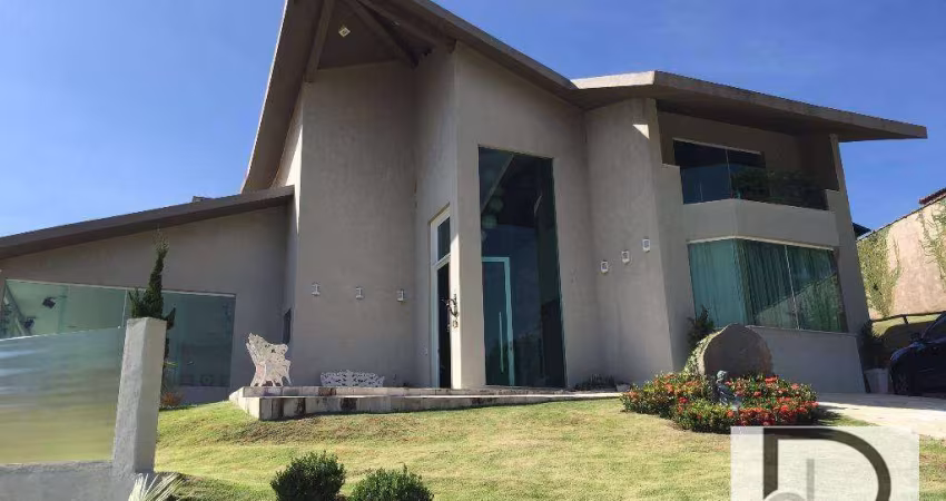 Casa com 3 dormitórios à venda, 436 m² por R$ 2.650.000,00 - Condomínio Vila Hípica I - Vinhedo/SP