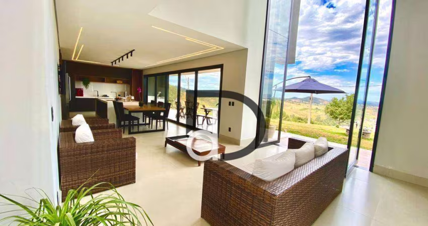Casa com 4 dormitórios à venda, 390 m² por R$ 3.890.000,00 - Condomínio Campo de Toscana - Vinhedo/SP