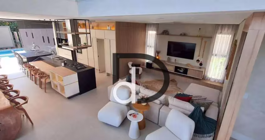 Casa com 5 suites  ,com arquitetura moderna, desein, estilo e muito bom gosto ! ,