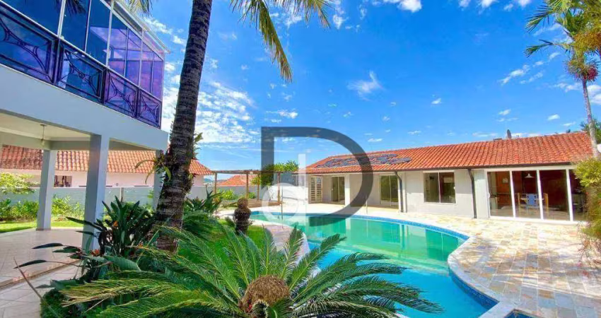 Casa com 3 dormitórios à venda, 368 m² por R$ 2.120.000,00 - Condomínio Vista Alegre - Sede - Vinhedo/SP