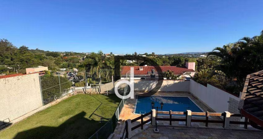 Casa com 4 quartos à venda, 304 m² por R$ 1.800.000 - Condomínio Marambaia - Vinhedo/SP