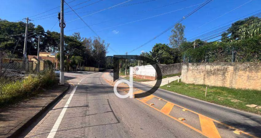 Terreno plano e murado  com 827 mts