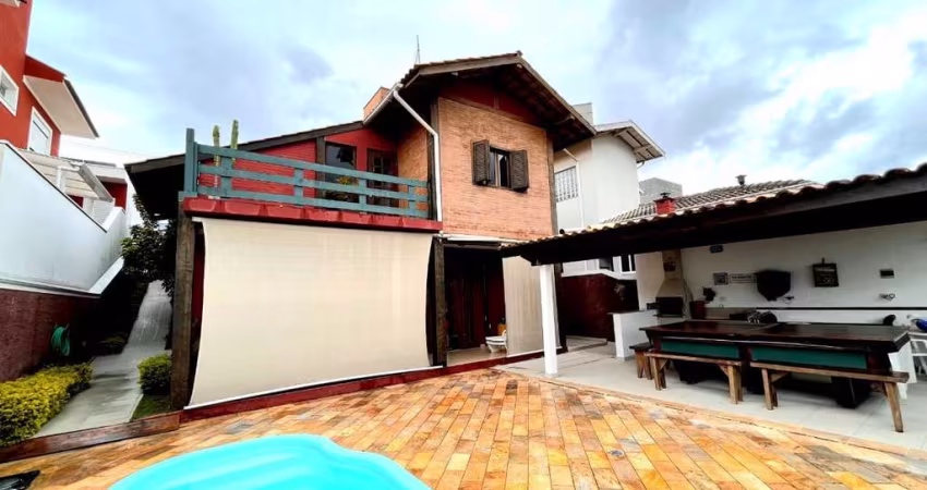 Casa com 3 dormitórios à venda, 208 m² por R$ 1.470.000,00 - Condomínio Terras de São Francisco - Vinhedo/SP