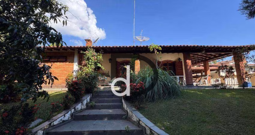 Casa com 4 quartos à venda, 365 m² por R$ 1.540.000 - Condomínio Vista Alegre - Sede - Vinhedo/SP
