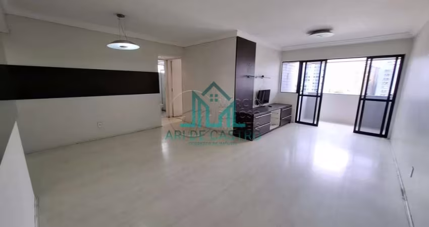 Apartamento no Farol com Vista Mar com 3 Quartos com 116m², Varanda, Dependência - Maceió Alagoas