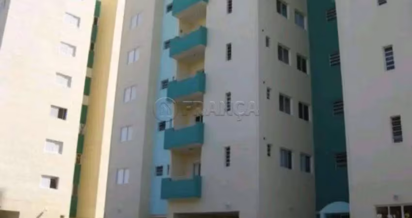 Amplo apartamento de 3 dormitórios com 108 m² em  Jacareí
