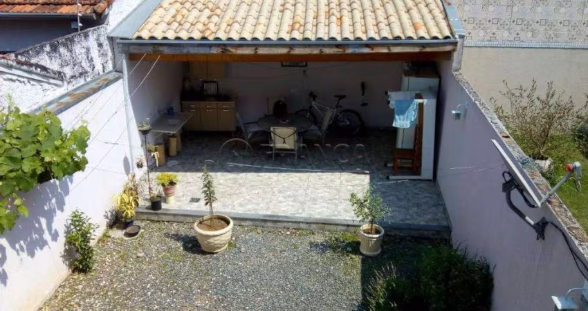 Casa Padrão em Jacareí