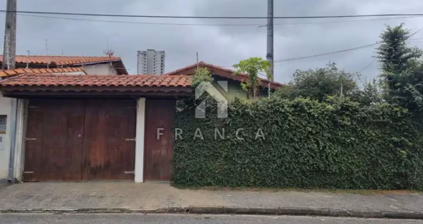 CASA 3 DORMITÓRIOS SENDO 1 SUÍTE  - BAIRRO CIDADE JARDIM - JACAREÍ