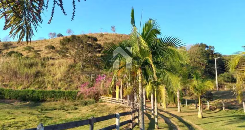Fazenda à venda na Cachoeira do Putim, Santa Branca 