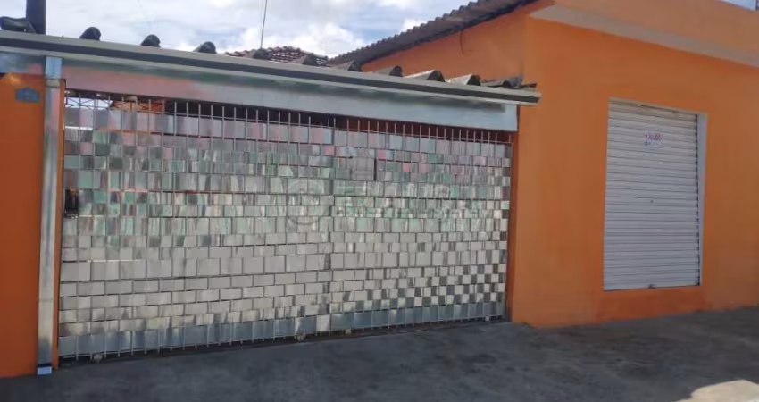 CASA 04 DORMITORIOS - PONTO COMERCIAL - PARQUE MEI LUA JACAREÍ SP
