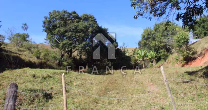 ÁREA DE 24.000,OO M² - SÃO SILVESTRE JACAREI SP