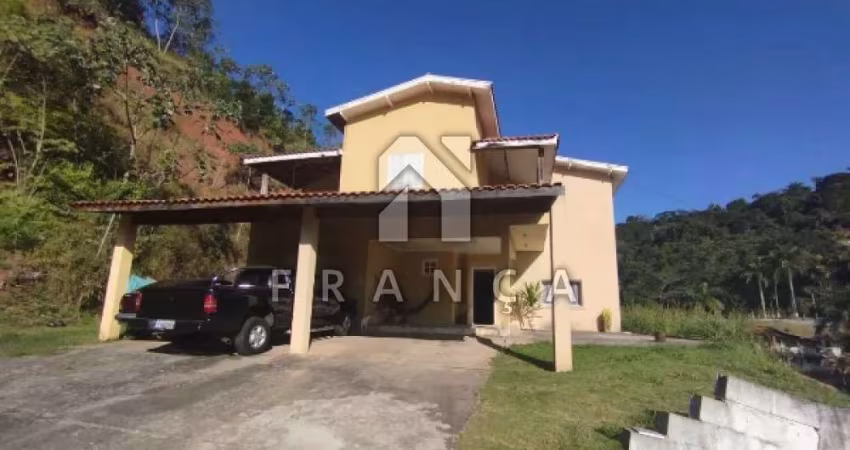 Casa em condomínio nos Freitas | 7 Dormitórios - São José dos Campos