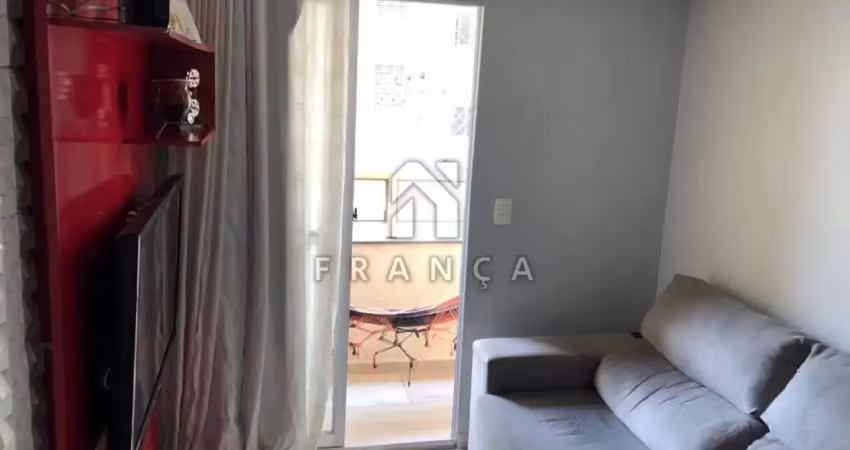 Apartamento de 03 dormitórios - Edifício Savoya - Trinta e um de Março
