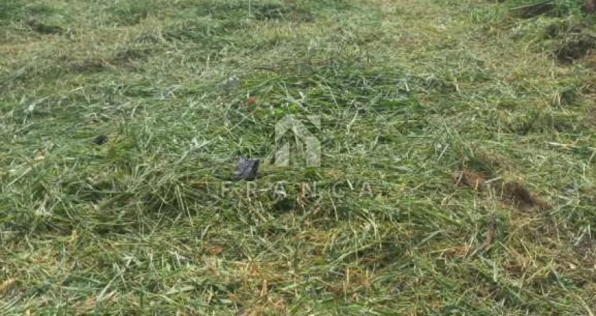 Terreno Padrão em Jacareí