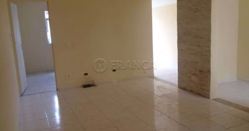 CASA 2 DORMITÓRIOS EM CONDOMÍNIO BAIRRO PARQUE CALIFÓRNIA - JACAREÍ