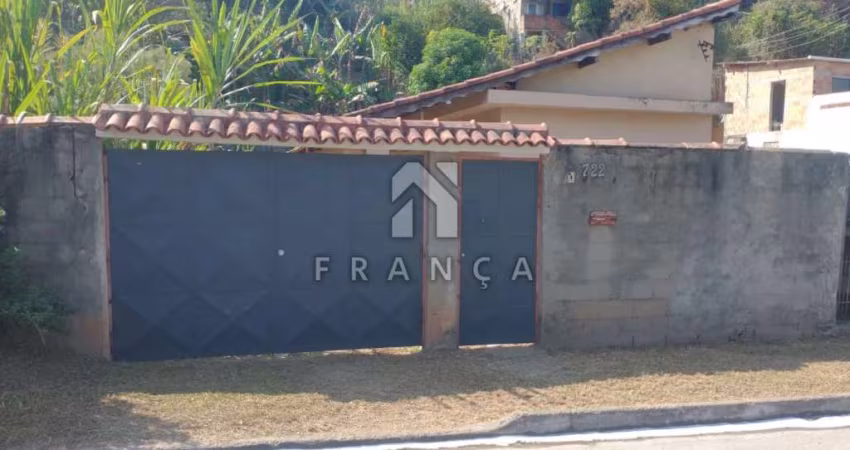 Casa Padrão em Jacareí
