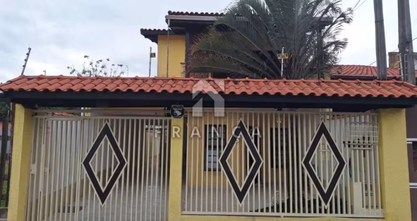 CASA - 03 DORMITÓRIOS