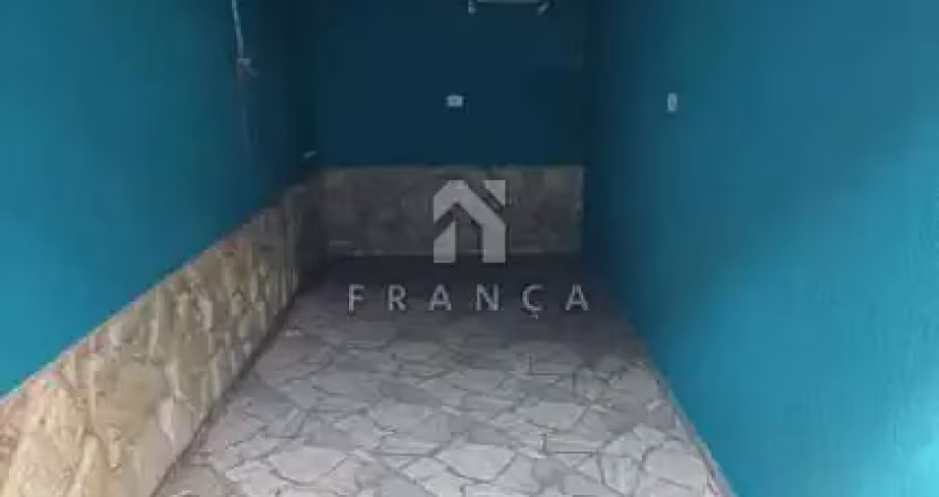 Casa com 2 quartos à venda no Jardim Santa Marina, Jacareí 