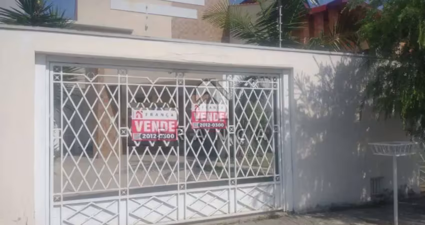 Casa com 3 quartos à venda no Jardim Santa Maria, Jacareí 