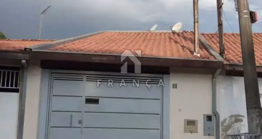 Casa com 2 dormitorios no Bandeira Branca II