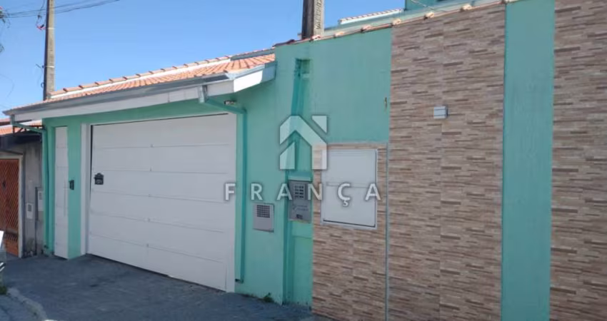 Casa Padrão em Jacareí