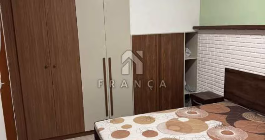 Casa Kitnet em Jacareí
