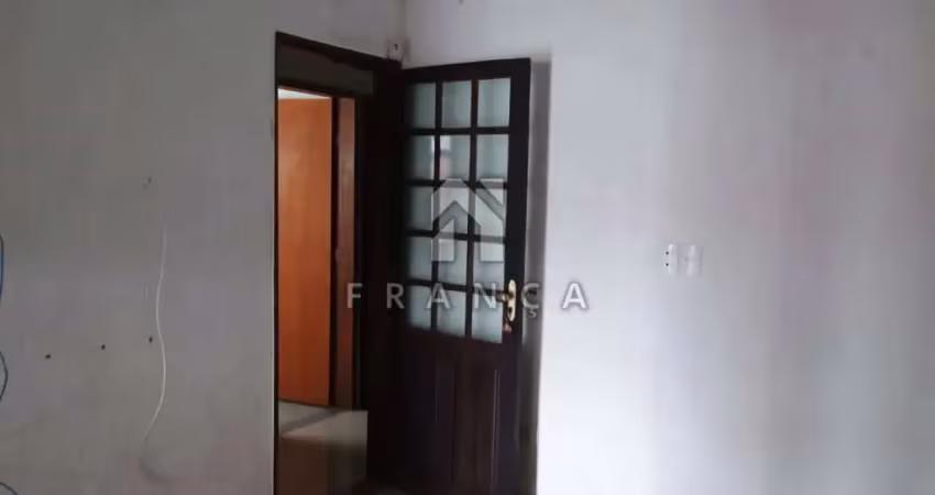 Casa com 2 quartos à venda no Jardim Santa Maria, Jacareí 