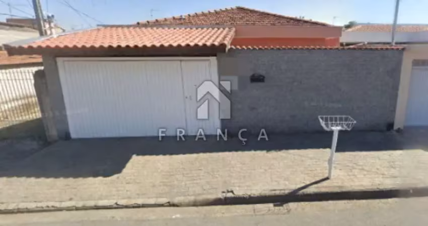 Oportunidade: casa térrea com piscina no jardim santa maria (parque brasil)