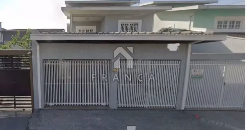 Magnífico sobrado 5 dormitórios - villa branca - jacareí/sp