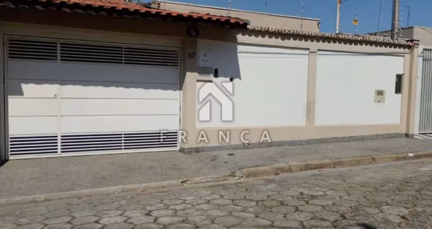 Casa com 3 quartos à venda no Jardim Siesta, Jacareí 