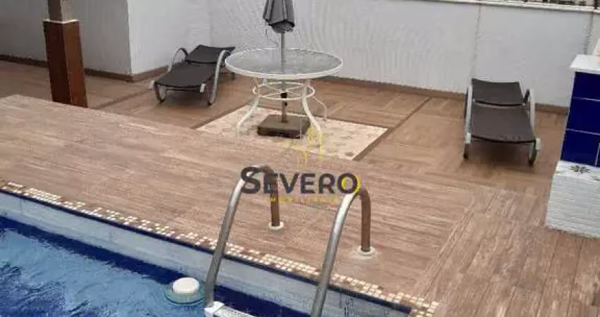 Cobertura com piscina no Jardim Icaraí.
